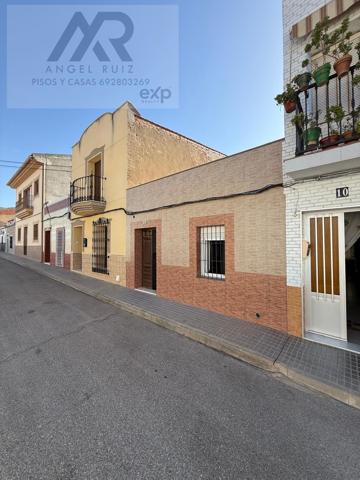 🏡 Oportunidad única en Arroyo de San Serván — Casa en planta baja con garaje y patio 100 m2 photo 0