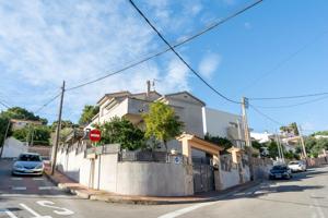 🏡 Casa amplia, luminosa y lista para entrar a vivir en Creixell photo 0