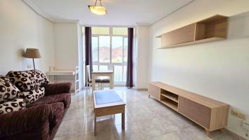 EXCELENTE OPORTUNIDAD: Acogedor Apartamento de 1 Dormitorio en Alquiler - Zona Plaza Pavía, Almería photo 0