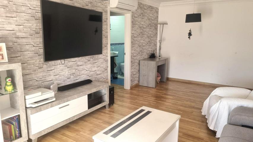 ENCANTADOR PISO EN LA CANONJA photo 0