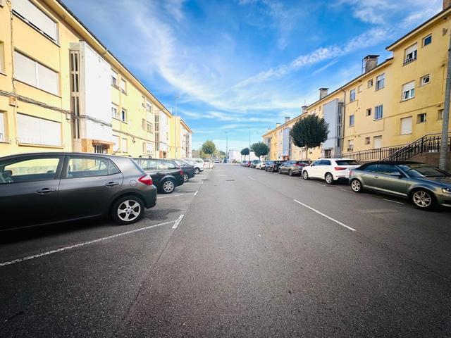 🏡 Piso luminoso de 3 habitaciones en Avilés (Asturias) photo 0