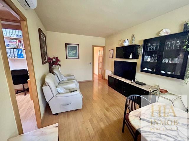 MAGNIFICO Y CENTRICO PISO EN SABADELL; EIXAMPLE Ideal para Tu Familia photo 0