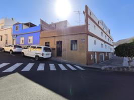 Casa terrera a reformar en Barrial (Gáldar): amplitud, luz y un potencial increíble photo 0