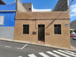 Casa terrera a reformar en Barrial (Gáldar): amplitud, luz y un potencial increíble photo 0