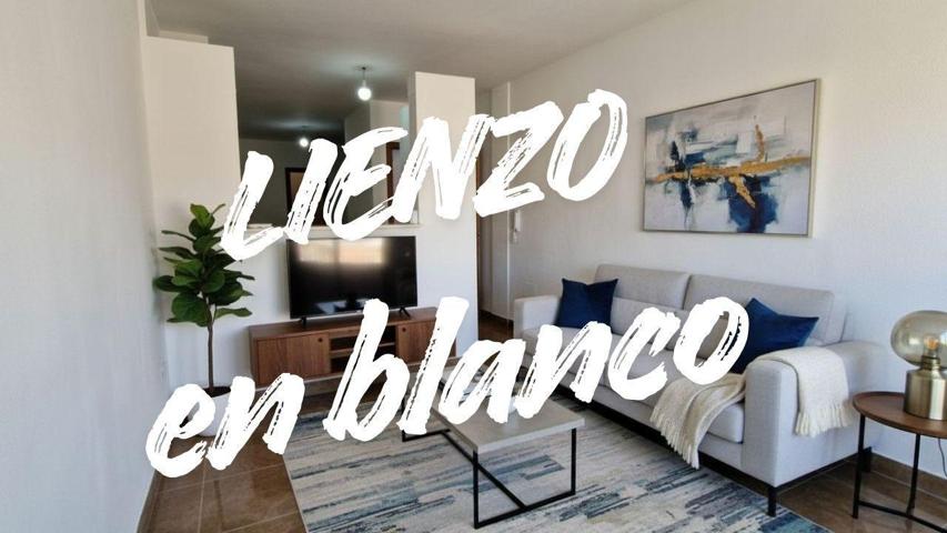 Piso en Venta en El Parador, Roquetas de Mar - Oportunidad Única photo 0