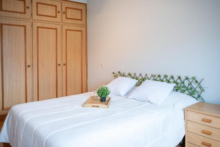 Piso en venta en Facetos photo 0