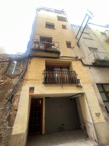 Casa en venta en el centro de Valls photo 0