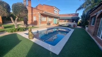 MAGNIFICO CHALET CON CASA DE INVITADOS ADICIONAL Y PISCINA EN PALLARESOS (TARRAGONA) photo 0