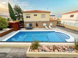 Exclusividad, arquitectura contemporánea de vanguardia en el corazón de Godella photo 0