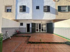 Casa adosada en venta en Bormujos – Zona Avenida Juan Diego photo 0