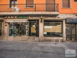 Local En venta en Ávila photo 0