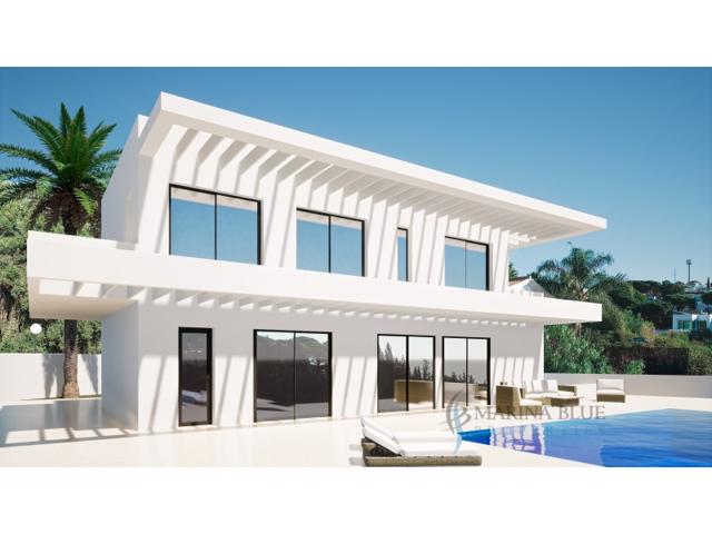 Villa En venta en Elviria, Marbella photo 0