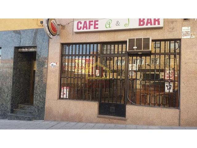 Local En venta en Salesas, Salamanca photo 0