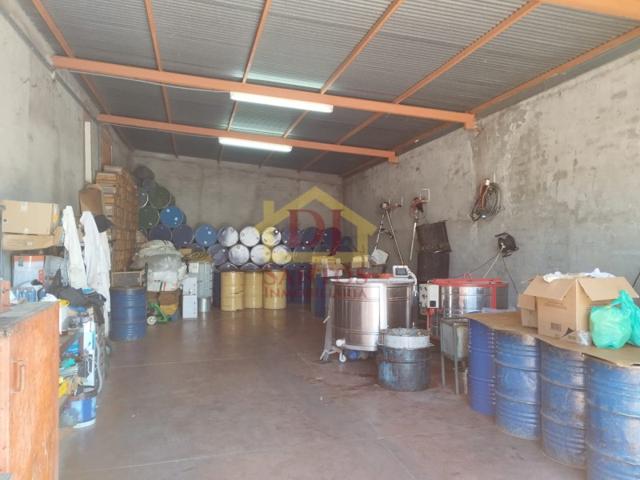 Industrial En venta en Aldeatejada photo 0