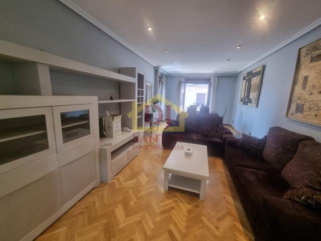 Piso En venta en Salamanca photo 0
