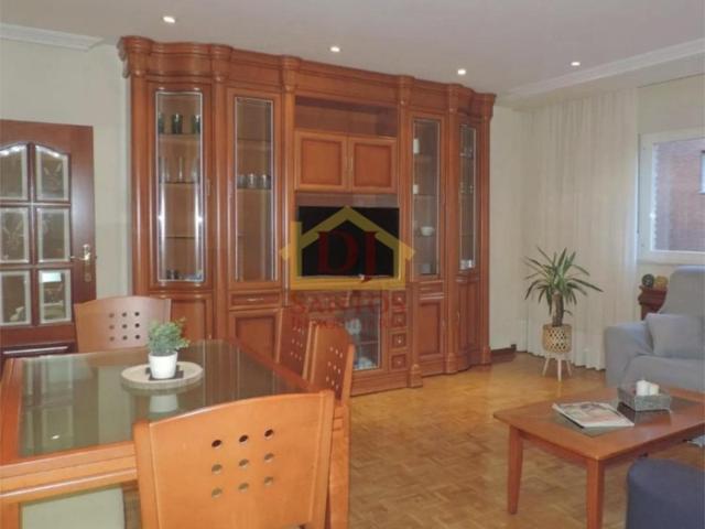 Piso En venta en Salamanca photo 0