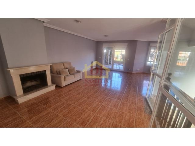 Piso En venta en Villares De La Reina photo 0