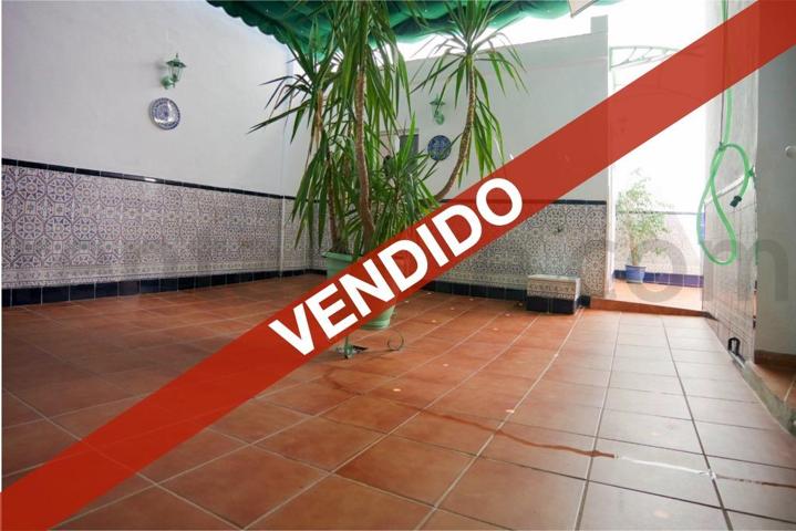 Adosado en Bda España photo 0
