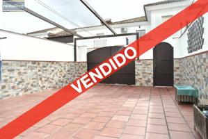 FANTASTICO UNIFAMILIAR CON GRANDES PATIOS photo 0