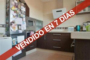 GRAN OPORTUNIDAD FANTÁSTICA VIVIENDA UNIFAMILIAR CON DOS PATIOS photo 0