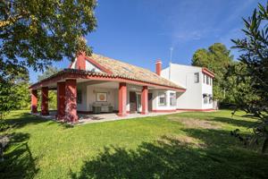 Unifamiliar En venta en Las Almenas, Tomares photo 0