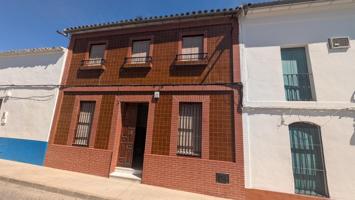 Casa Adosada en Pilas. Lista para Disfrutar photo 0
