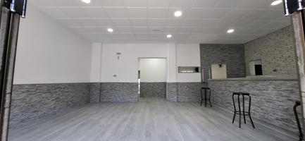 Bar totalmente reformado y equipado – ¡Listo para empezar a trabajar! photo 0