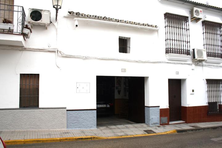 Tipica casa de pueblo, Carriòn de los Céspedes photo 0