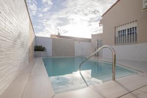 Chalet pareado en Bollullos de la Mitación photo 0