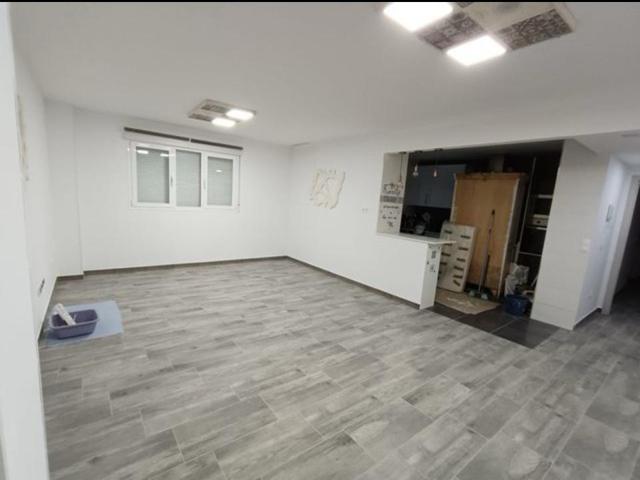 Piso en planta baja con garaje y trastero en Paiporta photo 0