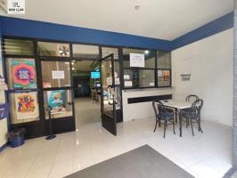 Oportunidad de Inversión: Local Comercial con Licencia de Bar en Algemesí photo 0