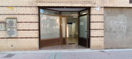 CL ISLA GOMERA.- Local comercial en planta calle. photo 0