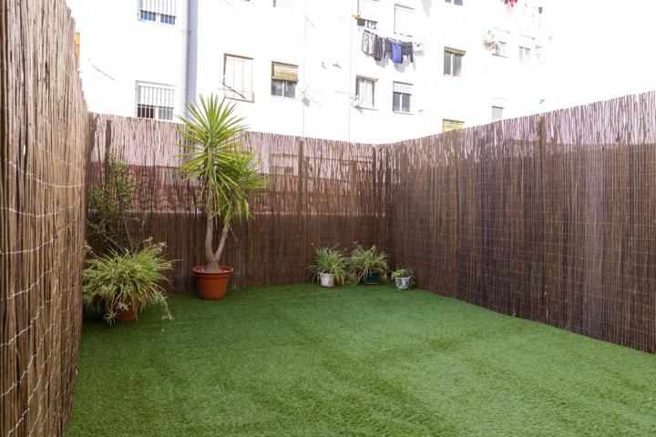 CL MARIANO ADAM.- Vivienda de salón, cocina, tres dormitorios dobles, baño y dos terrazas photo 0