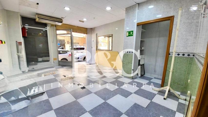 LOCAL COMERCIAL JUNTO AL COLEGIO MEDITERRANEO photo 0