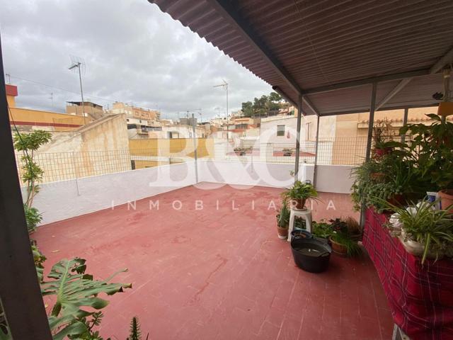 VIVIENDA EN PLANTA BAJA CON TERRAZA PRIVATIVA photo 0