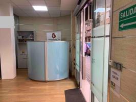 LOCAL COMERCIAL EN UNA DE LAS PRINCIPALES CALLES DE AGUILAS photo 0