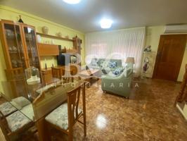 ADOSADO EN RESIDENCIAL CON GARAJE photo 0