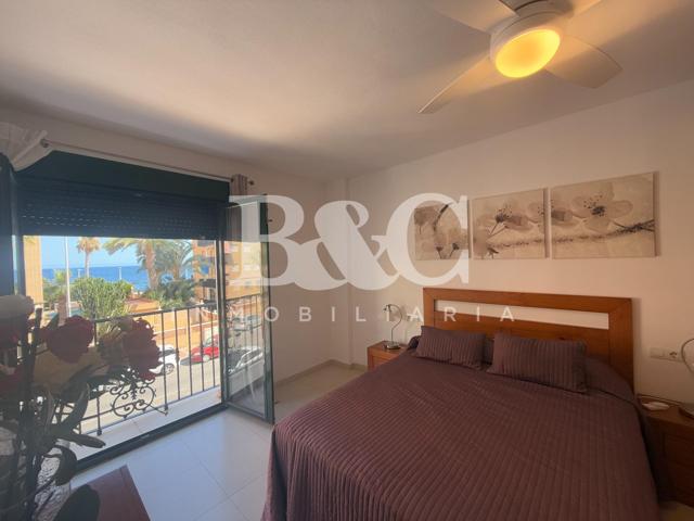 Acogedor apartamento con vistas al mar en la playa de Poniente photo 0