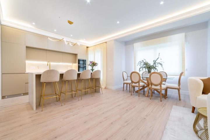 ¡Vivienda de lujo en alquiler en Calle Goya, Barrio de Salamanca! photo 0
