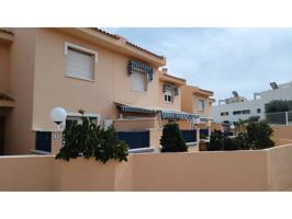 Casa adosada en venta en La Nucia photo 0