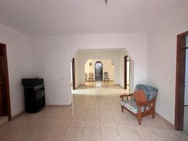 Casa terrera en Vecindario photo 0