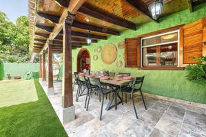 Casa terrera en Temisas photo 0