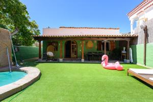 Casa terrera en Temisas photo 0