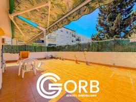 ¡A 1 minuto de la playa y con una terraza de 60 m²! Espacio, luz y ubicación en Canet de Mar! photo 0