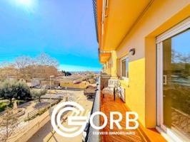 Vistas al mar, 4 habitaciones y chimenea: ¡Tu nuevo hogar en Canet de Mar! photo 0