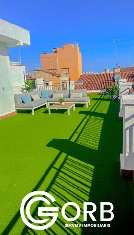 CASA ESQUINERA TODA REFORMADA A POCOS METROS DEL PARQUE CENTRAL! photo 0