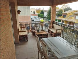 RESERVADO Casa en venta con terraza en Roda de Ter photo 0