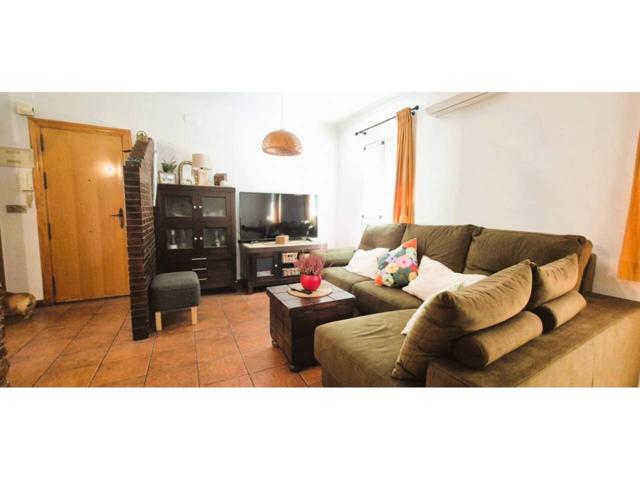 Piso en venta en Las Delicias-Girón-25 Años de Paz(29003) photo 0