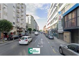 C- CASTILLA: Amplio local en venta. photo 0