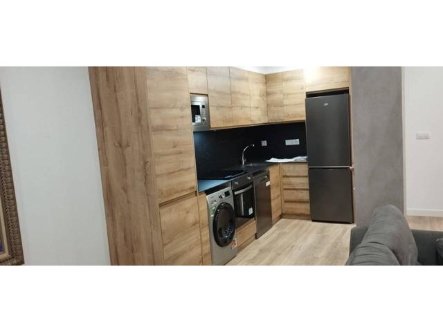 calle Amistad. Próximo Ayuntamiento. Alquiler para FIJO. photo 0